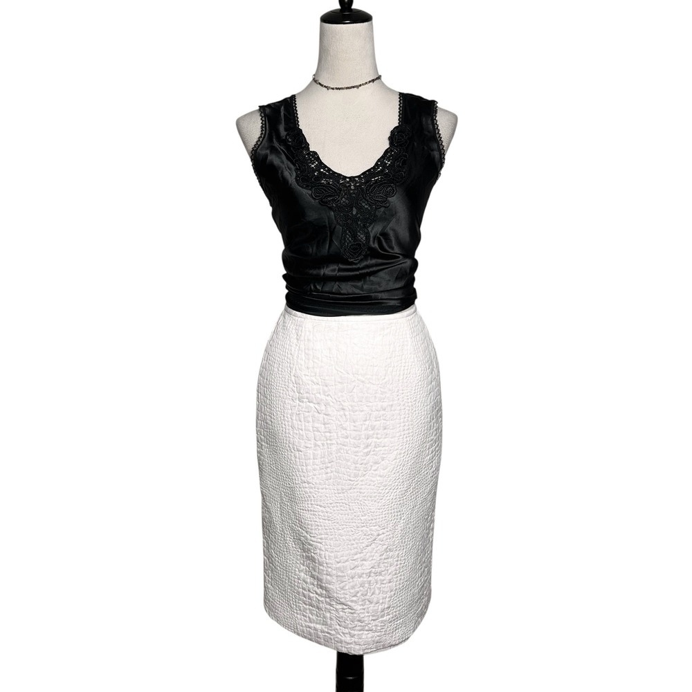 Lafayette 148 New York White Croc Embossed Cotton Pencil Skirt 2| Neutral Office